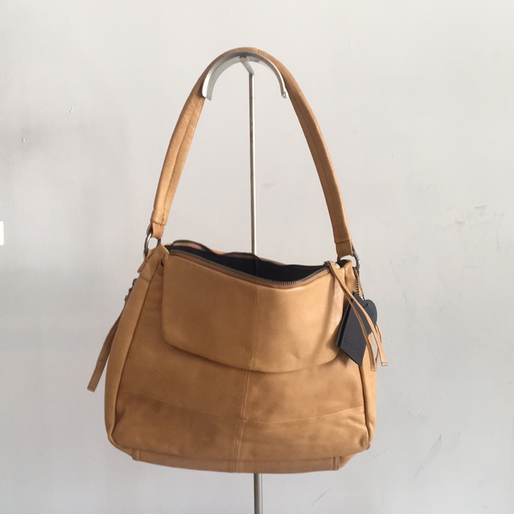 Cecily Hobo